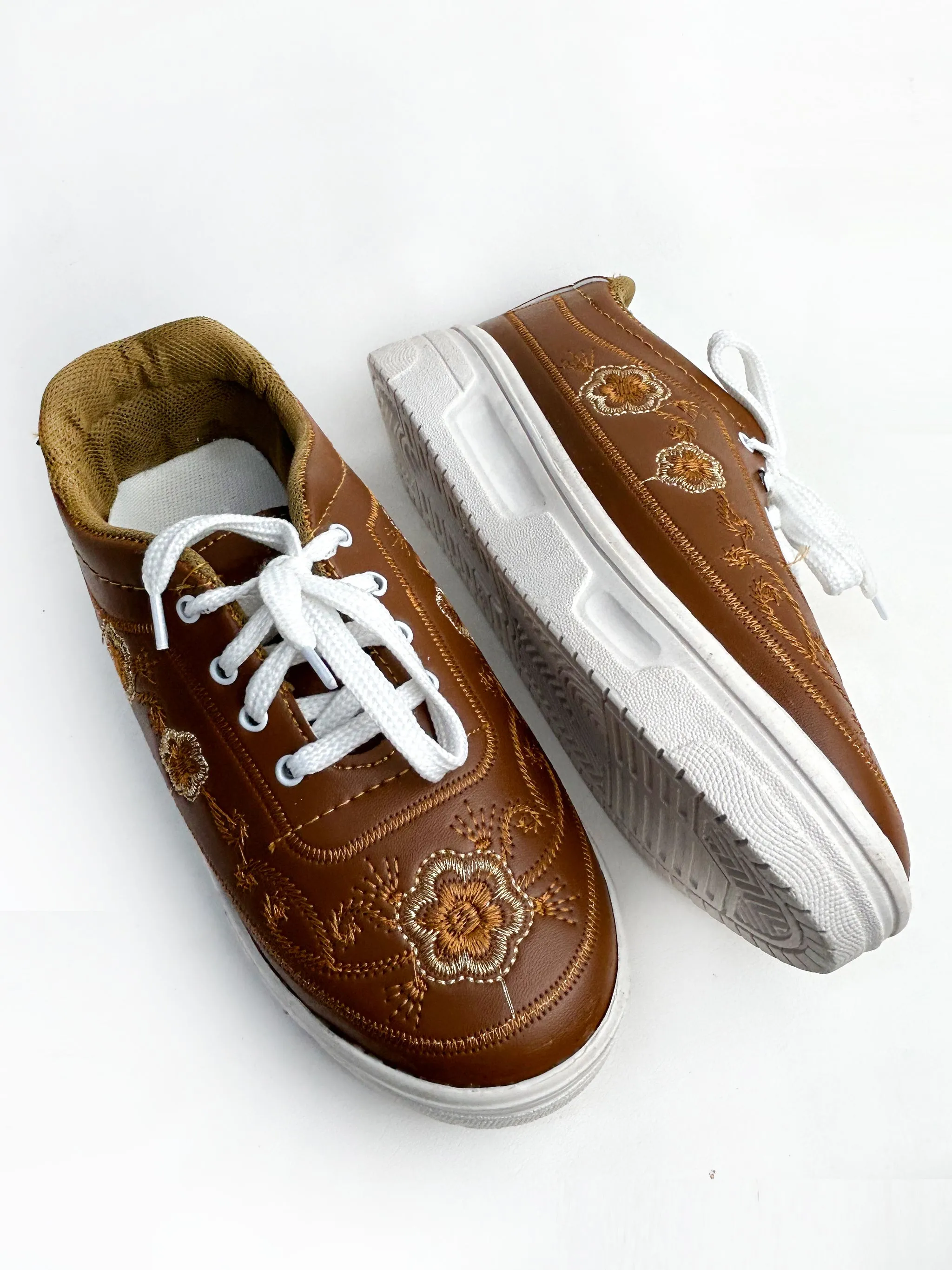 Brown Sneakers For Women/Girls GWS09