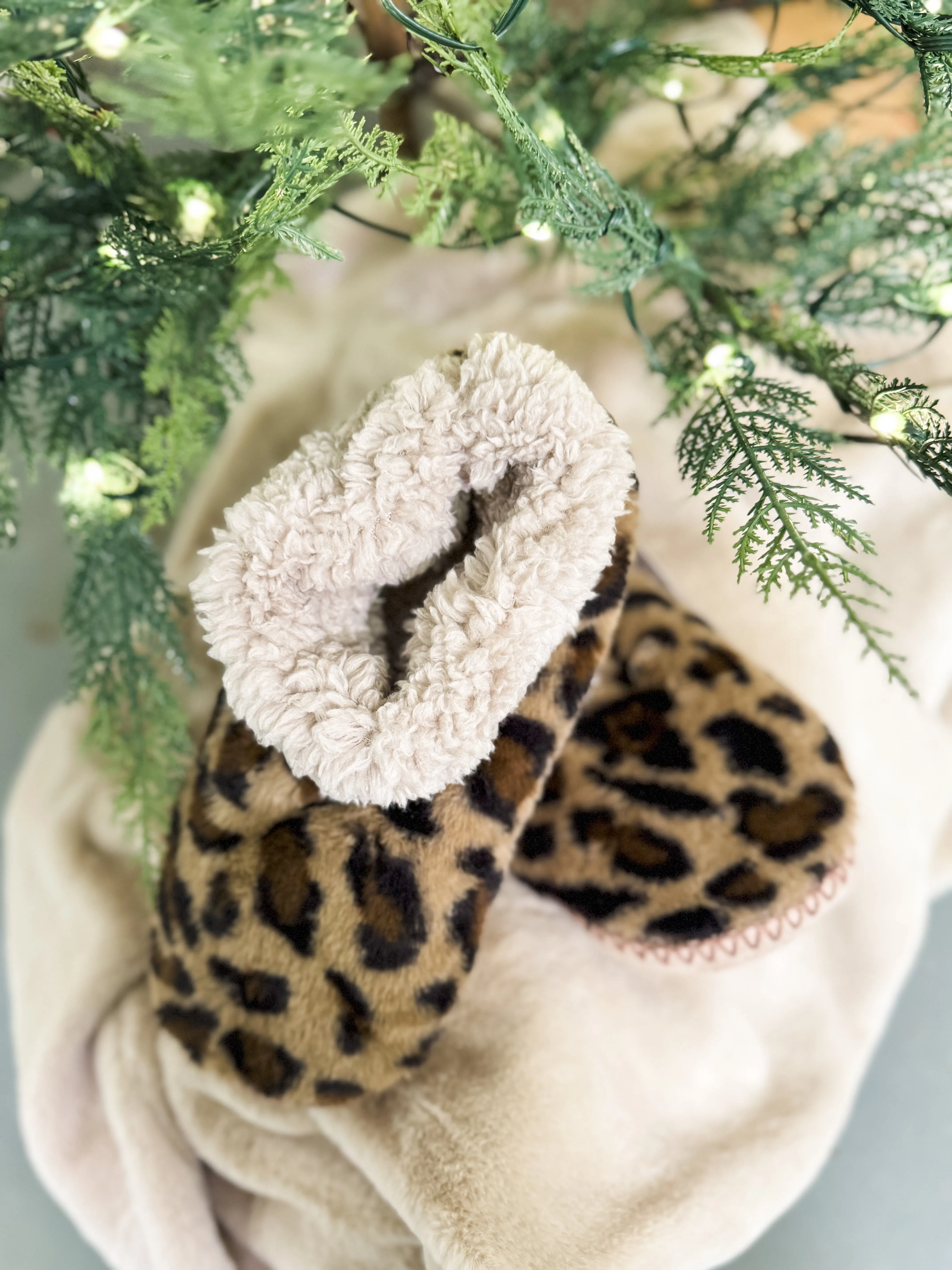 Dylan Cozy Lined Slippers - FINAL SALE