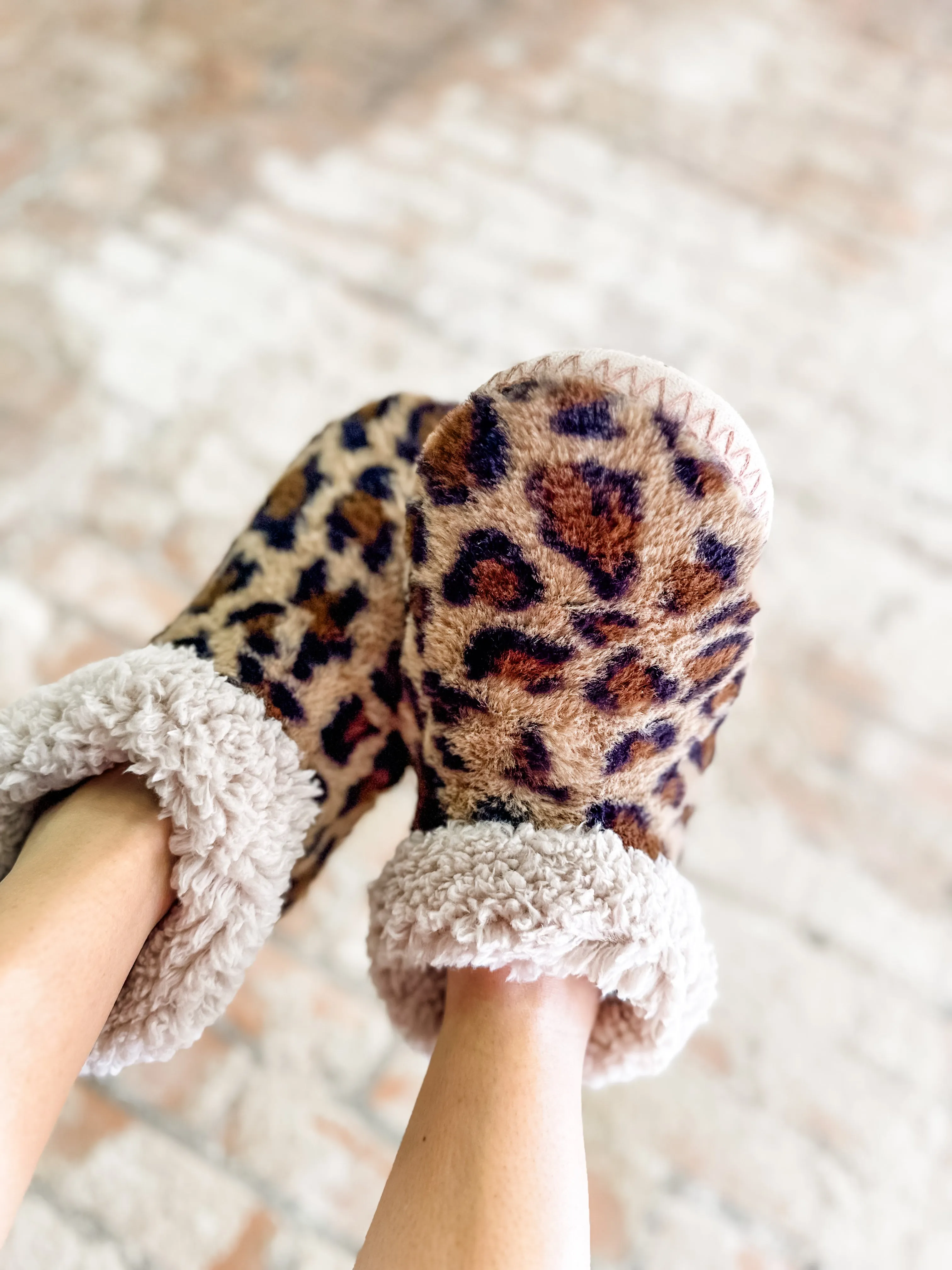 Dylan Cozy Lined Slippers - FINAL SALE