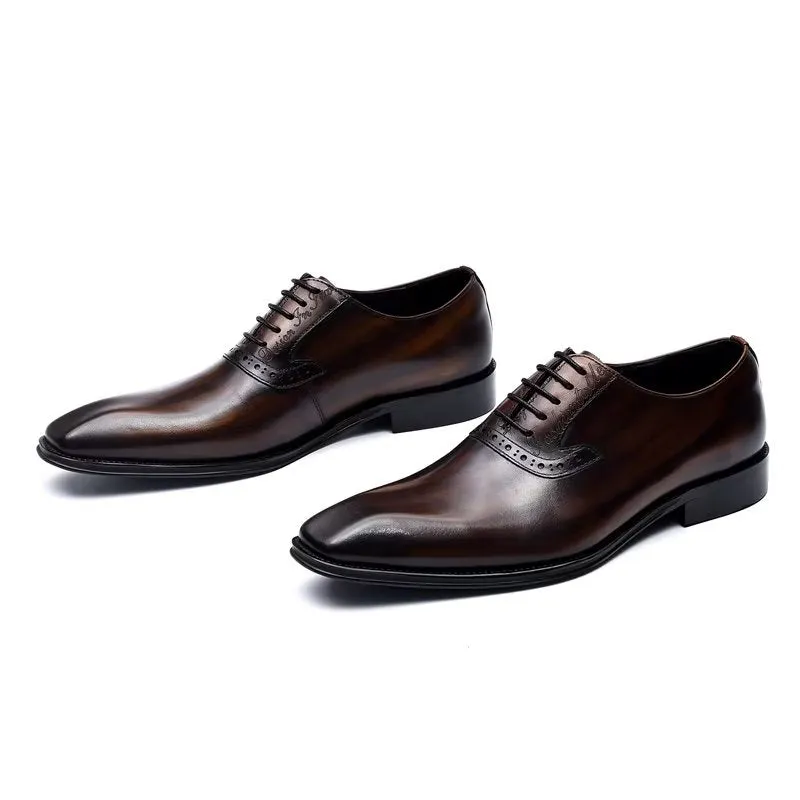 Veltique Timeless Oxford Elegance